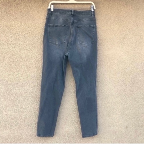 We The Free Zuri Mom Jean in Dusty Roads Size 30 - Picture 8 of 8